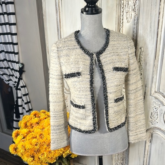CLEO Designed by Infuex Elegant Cream Tweed Jacket with Black Trim - Picture 2 of 11
